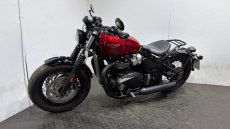Triumph Bonneville Bobber Black